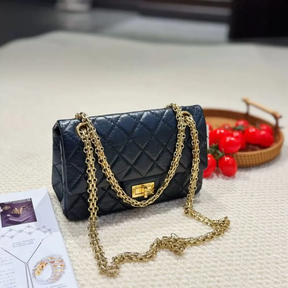 Chanel Women Pre-Loved Bag Very Good Condition
